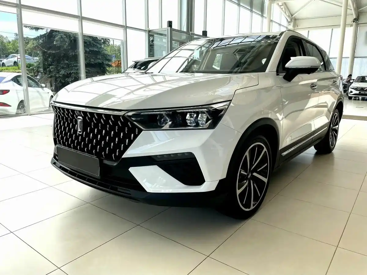 Купить Faw Bestune T77 в Екатеринбурге