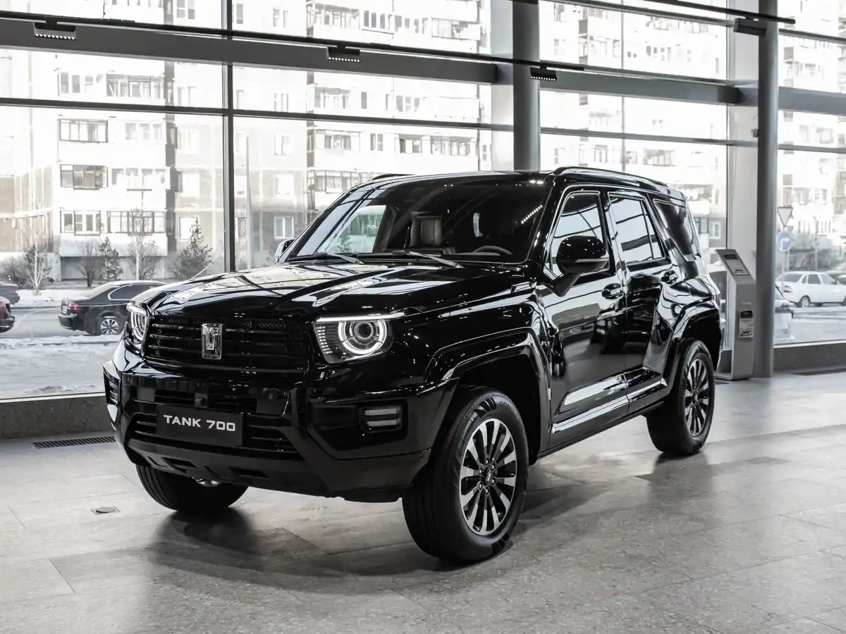 Купить Tank 700 в Екатеринбурге