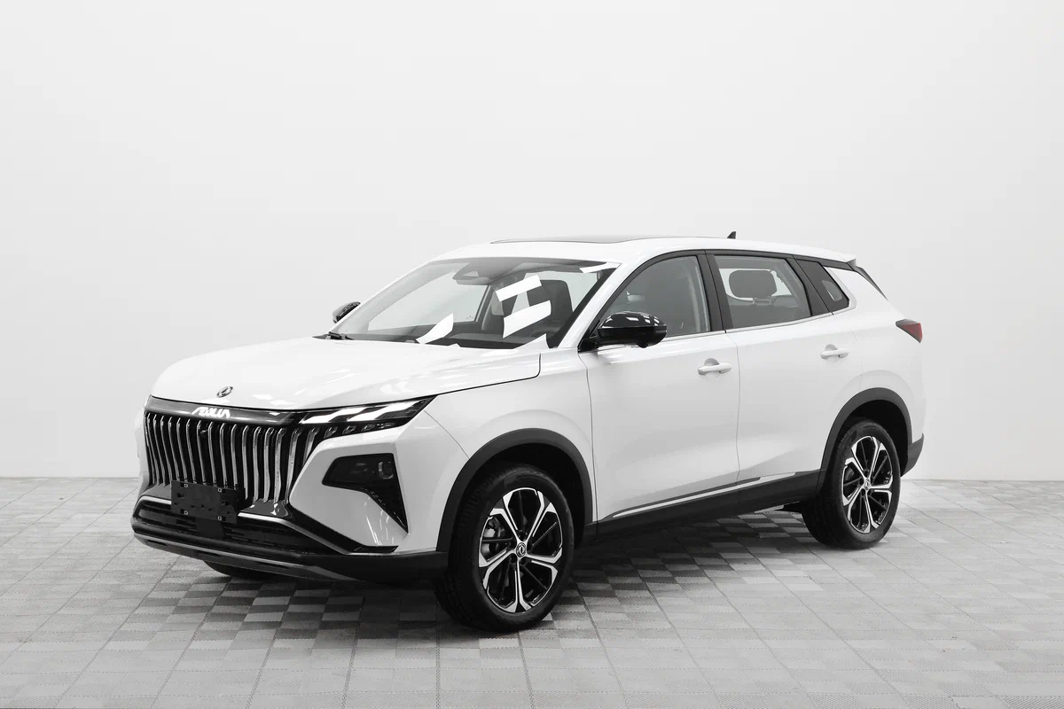 Купить Dongfeng Huge в Екатеринбурге