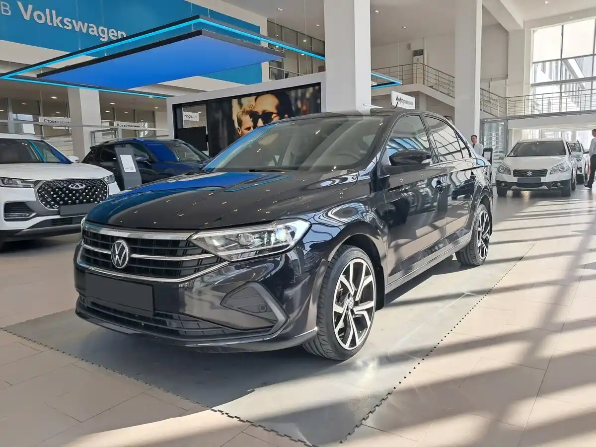 Купить Volkswagen Polo в Екатеринбурге