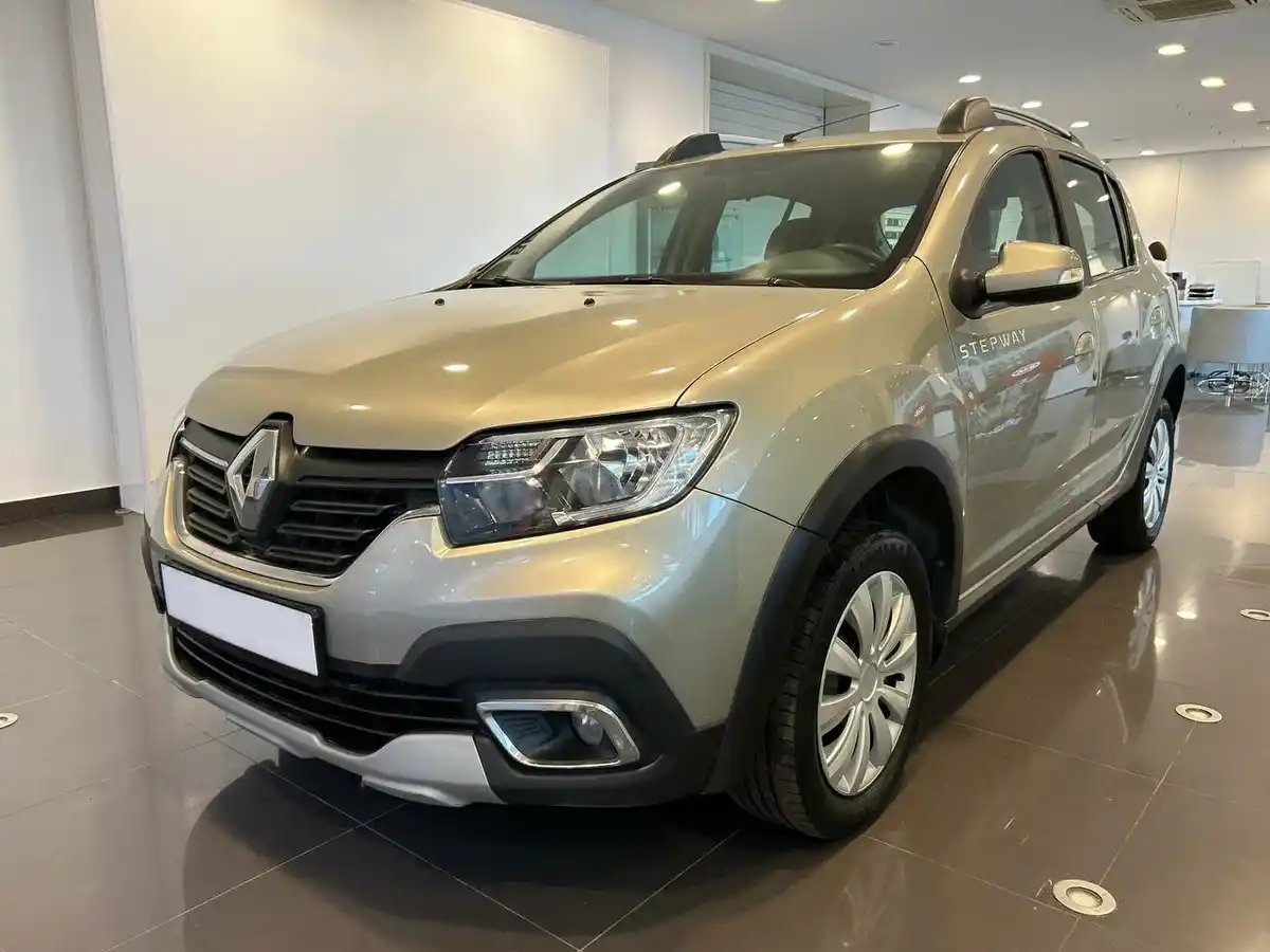 Купить Renault Sandero Stepway в Екатеринбурге